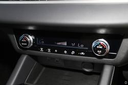 2025 Mitsubishi Outlander PHEV ES ZM MY24 AWD White Diamond