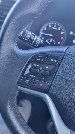 2016 Hyundai
                Tucson Elite