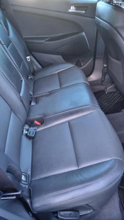 2016 Hyundai
                Tucson Elite