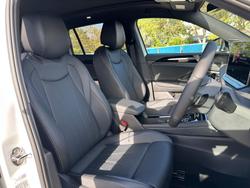 2025 Volkswagen
Tiguan 195TSI R-Line
