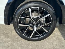 2025 Volkswagen
Tiguan 195TSI R-Line