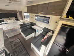 2020 Supreme Classic Tourer