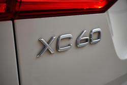 2022 Volvo
XC60 B5 Inscription