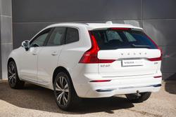 2022 Volvo
XC60 B5 Inscription