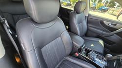 2018 INFINITI
QX70 GT