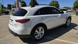 2018 INFINITI
QX70 GT