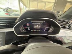 2020 Audi
Q3 40 TFSI S line
