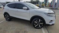 2018 Nissan
QASHQAI Ti