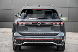2025 Volkswagen
                Tiguan 195TSI R-Line