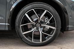 2025 Volkswagen
                Tiguan 195TSI R-Line