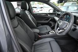 2025 Volkswagen
                Tiguan 195TSI R-Line