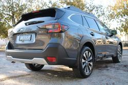 2024 Subaru Outback AWD Touring