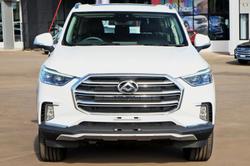 2023 LDV
D90 Executive