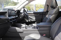 2024 LDV D90 Executive