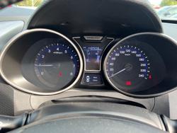 2012 Hyundai
                Veloster +