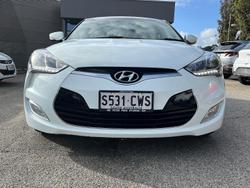 2012 Hyundai
                Veloster +