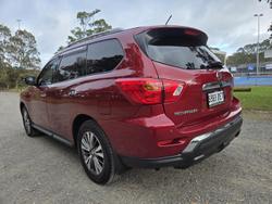 2020 Nissan
                Pathfinder ST