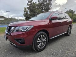 2020 Nissan
                Pathfinder ST