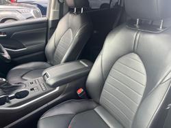 2022 Toyota
Kluger GXL
