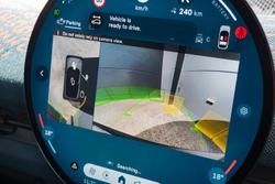 2024 MINI
Aceman SE Favoured