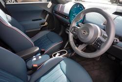 2024 MINI
Aceman SE Favoured