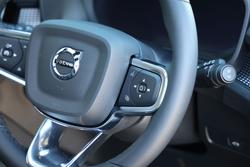 2026 Volvo EX40 Ultra Twin Motor Performance