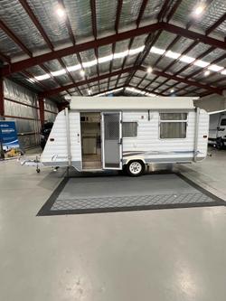 2001 COMPASS
                GT POP TOP 