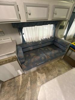 2001 COMPASS
                GT POP TOP 