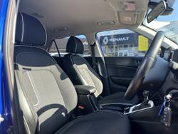 2022 Hyundai
Venue Active