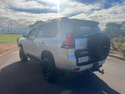2017 Toyota
                Landcruiser Prado GXL