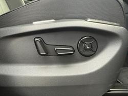 2025 Volkswagen
                Tiguan 195TSI R-Line