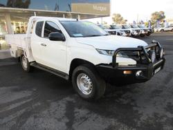 2022 Mitsubishi
Triton GLX