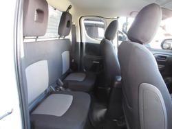 2022 Mitsubishi
Triton GLX