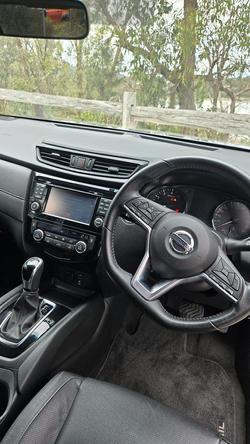 2018 Nissan
                X-TRAIL ST-L