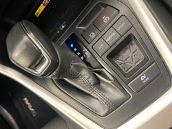2023 Toyota RAV4 GXL AXAH52R Glacier White