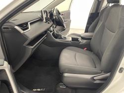 2023 Toyota RAV4 GXL AXAH52R Glacier White