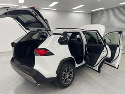 2023 Toyota RAV4 GXL AXAH52R Glacier White