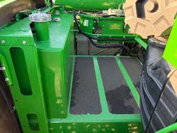 2015 John Deere S690 Green