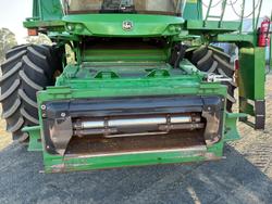 2015 John Deere S690 Green