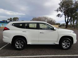 2025 Mitsubishi
Pajero Sport GLX
