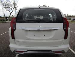 2025 Mitsubishi Pajero Sport GLX