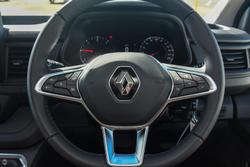 2025 Renault
                Trafic Pro