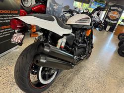 2011 Harley-Davidson XR1200X Sportster White