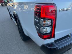 2020 Mitsubishi
Triton GSR