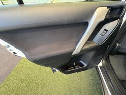 2019 Toyota
Landcruiser Prado GX