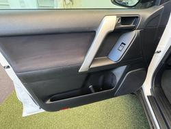2019 Toyota
Landcruiser Prado GX