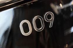 2025 Zeekr
                009 