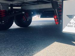 2025 JB Caravans 23'6 Dirt Road Xtreme Rear Club