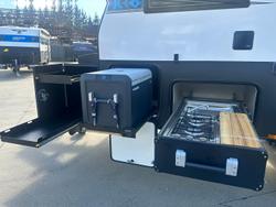 2025 JB Caravans Gator Hybrid 14'