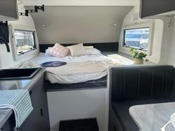 2025 JB Caravans Gator Hybrid 16'